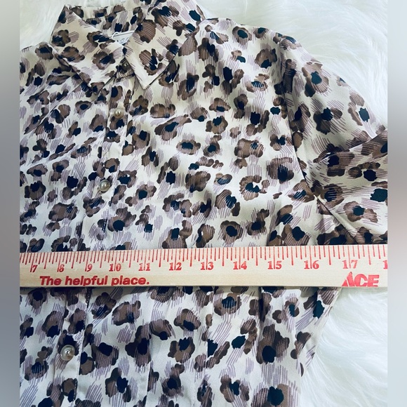 NWT SAGE Sz XS Taupe, Brown,& Black Leopard Print Women’s cropped Blouse - Picture 4 of 11
